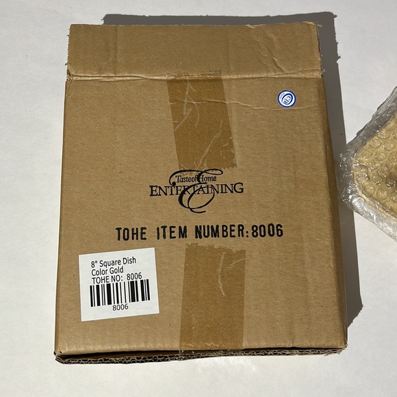 Taste of Home Entertaining 8" Square Dish NEW in box! - Picture 3 of 4